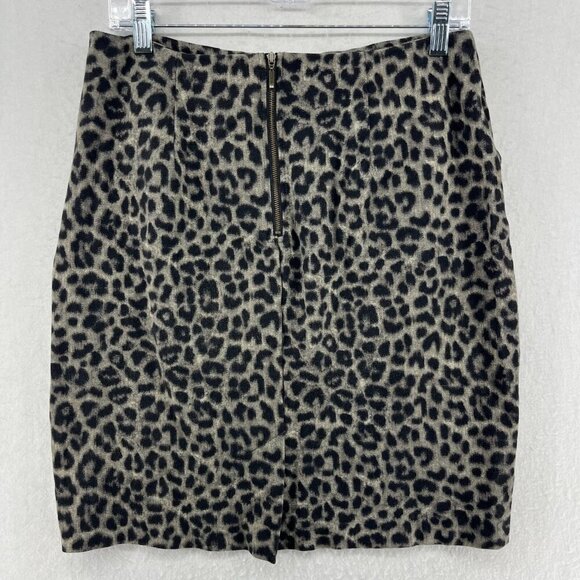 Cabi Skirt Women 6 Gray Black Leopard Print Stretch Ponte Straight & Pencil Mini - Picture 2 of 7